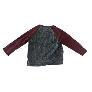 SHEIN Youth Boys Gray and Red Long Sleeve Raglan Tee